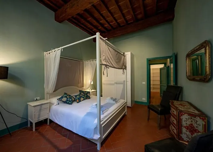 Raffinato Trilocale San Frediano